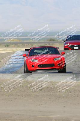 media/Sep-15-2024-Speed Ventures (Sun) [[7a54f7ed2f]]/Yellow Group/Session 1 (Outside Grapevine)/